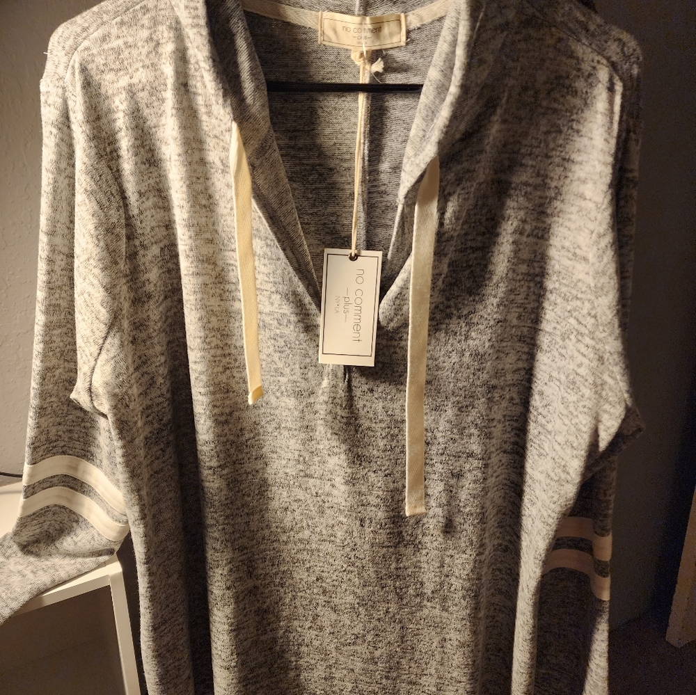 One plus size 2X women's lite Hoodie "no comment" brand.